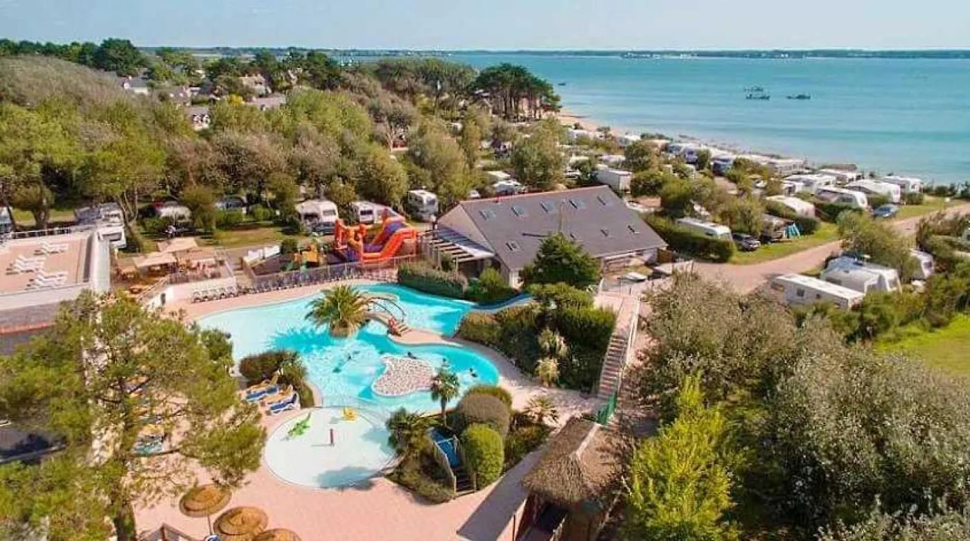 Campsite Camping 5 Etoiles - Parc Aquatique - Eeiaid Penestin France