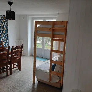 Location 100 M De La Pénestin