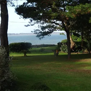 Ty Too, Dans Les Bois, Face Pénestin